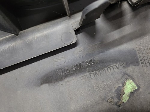 Seat Ibiza 6L - Stoßstange 6L0807221 Farb LS7Y (12) - Bild 13 von 13