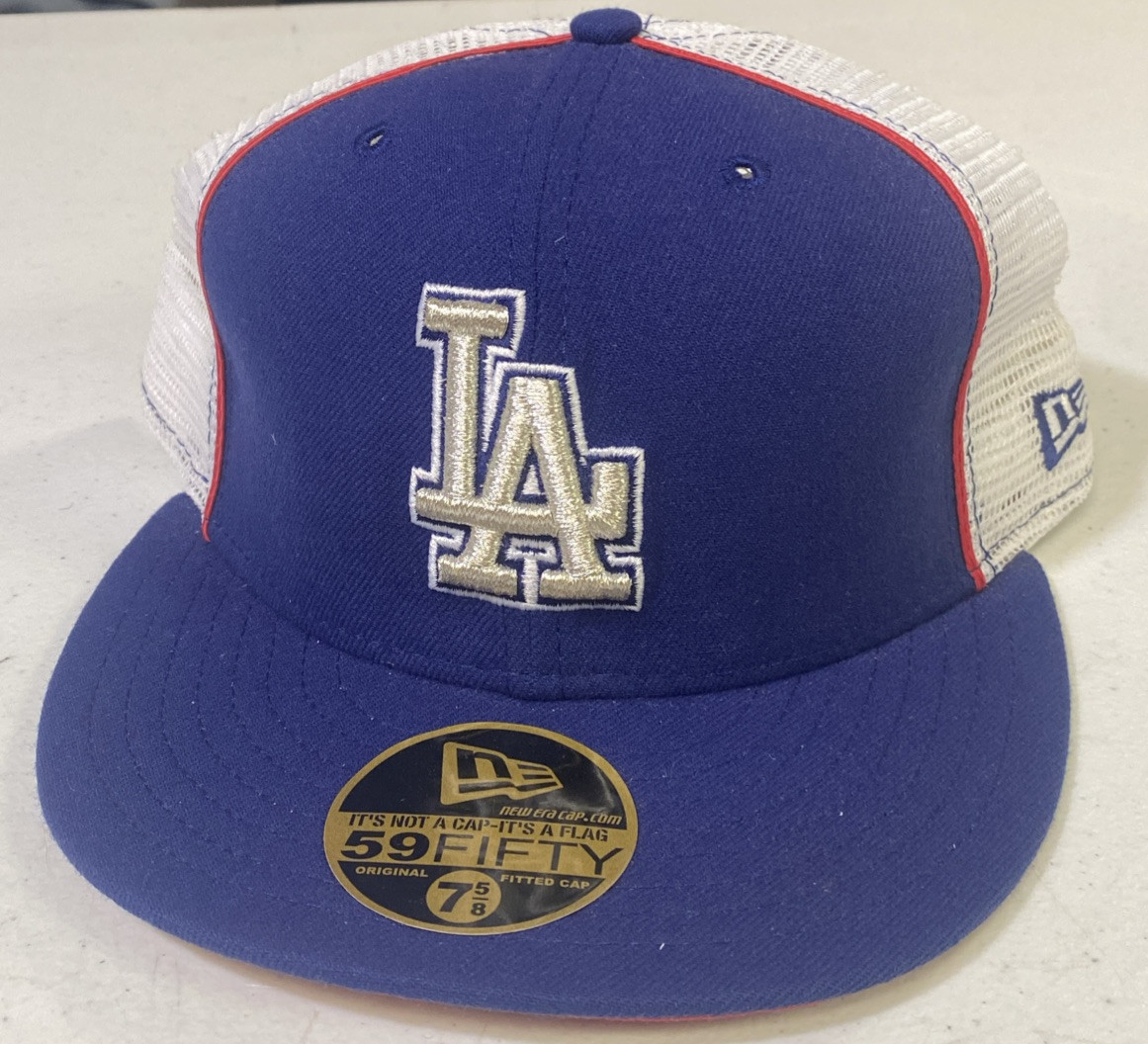 VINTAGE New Era L.A Dodgers Fitted Hat MLB  Mesh Back Cap 7-3/4