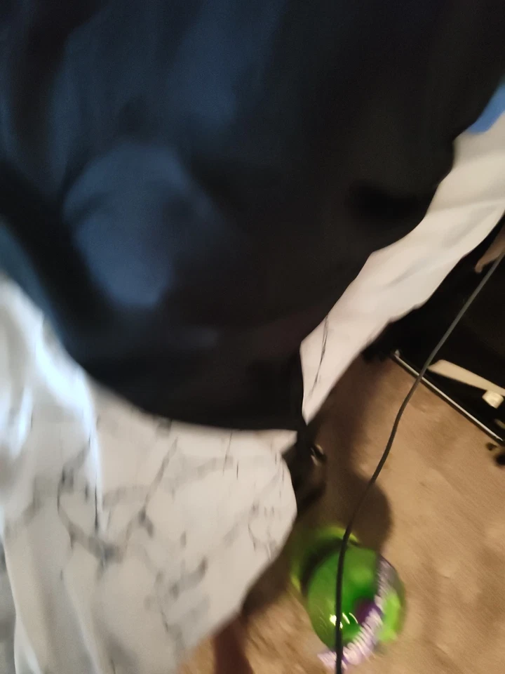 Premium Multi-Functional Bluetooth Keyboard Case with Touchpad for 9-11" Tablets - Image 3 of 4