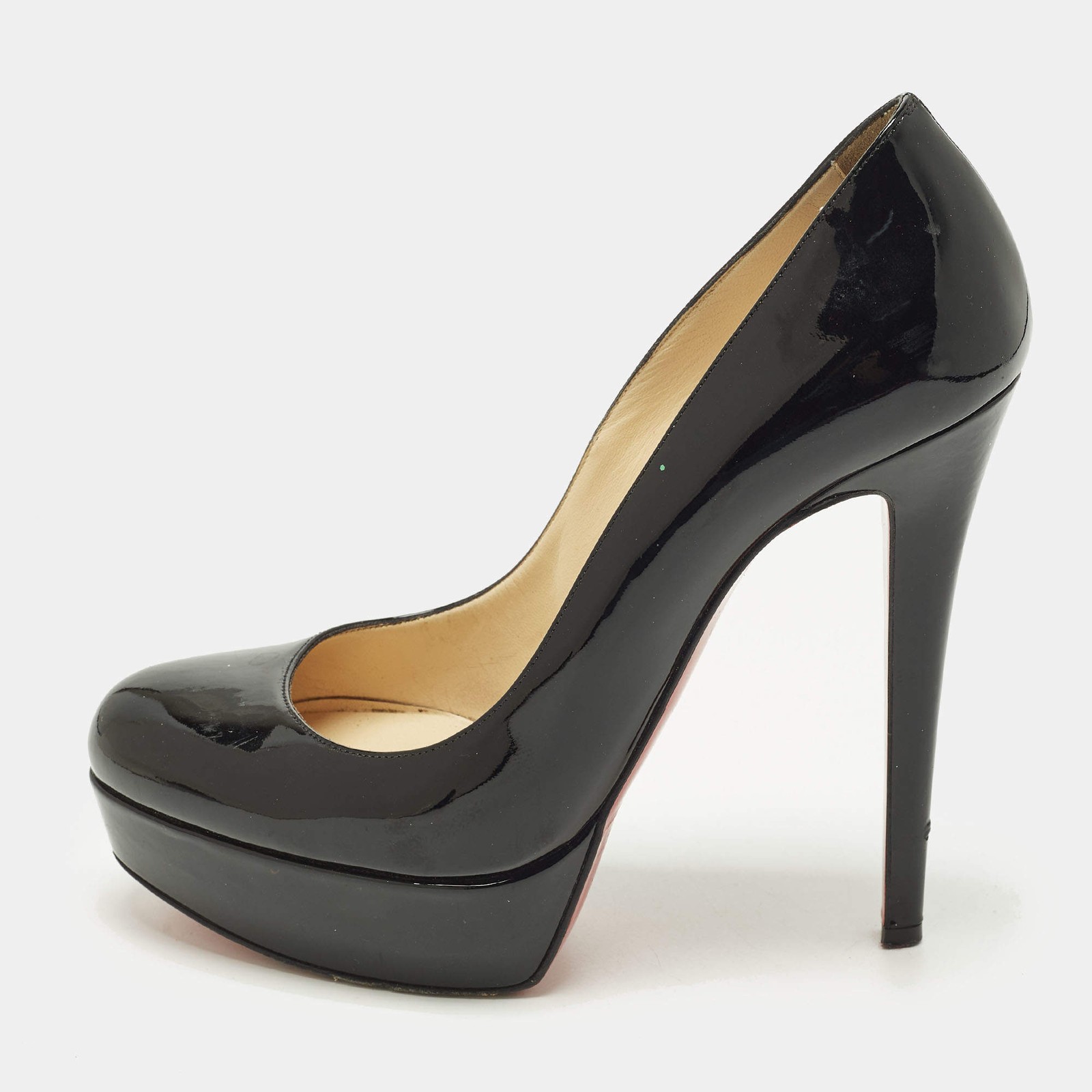 Christian Louboutin Bianca Size 38 Black Patent Leather Pumps