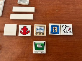 LEGO SpongeBob SquarePants: The Emergency Room (3832)100% Comp.  W/inst. No Box