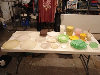 Tupperware Vintage Style Containers Lids Bowls Measuring Cups Money Box Colors +