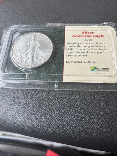 U.S. Mint American Eagle 2000 1 oz Silver Coin 0.9993 Business Strike