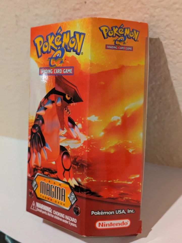 OPEN BOX VINTAGE Pokemon Trading Card Game TCG EX Team Aqua vs Magma Theme Deck - Image 4 of 4