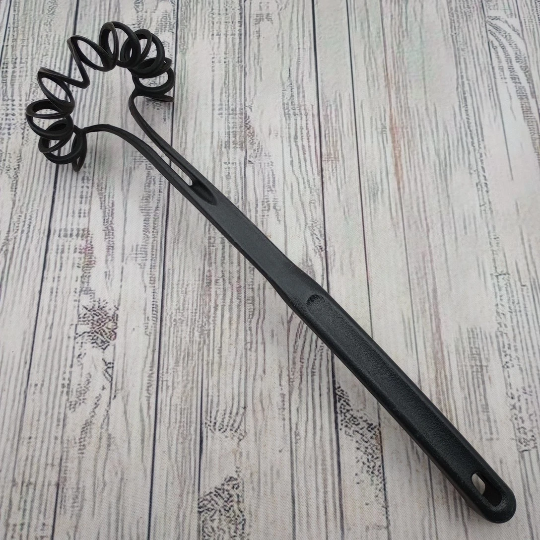 Pampered Chef Black Nylon Spiral Whisk Plastic Lightweight Whip #2330 Retired
Opens in a new window
