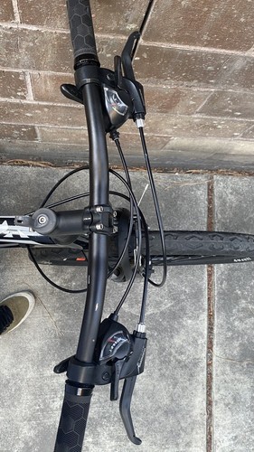 giant atx mountain bike, 21 Speed, Aluminum, 27.5 Inch Wheels - Picture 4 of 8