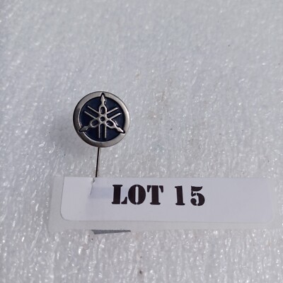 Vintage Pin YAMAHA Motor Japan Company Manufacturer Logo Round 1/1 LOT 15
