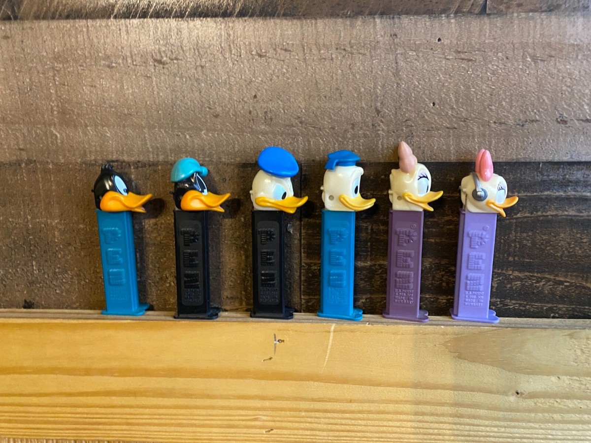 レトロ　PEZ Original PEZ Retro dispensers from 1995 - newly packaged