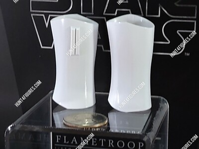 Hot Toys MMS326 Star Wars Flametrooper 1/6 action figure's shin armor only 