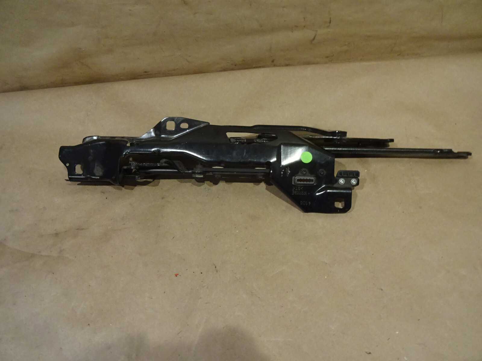 Ferrari California - Part Of LH Rear Roof  Kinematic /Hinge  P/N 86545800