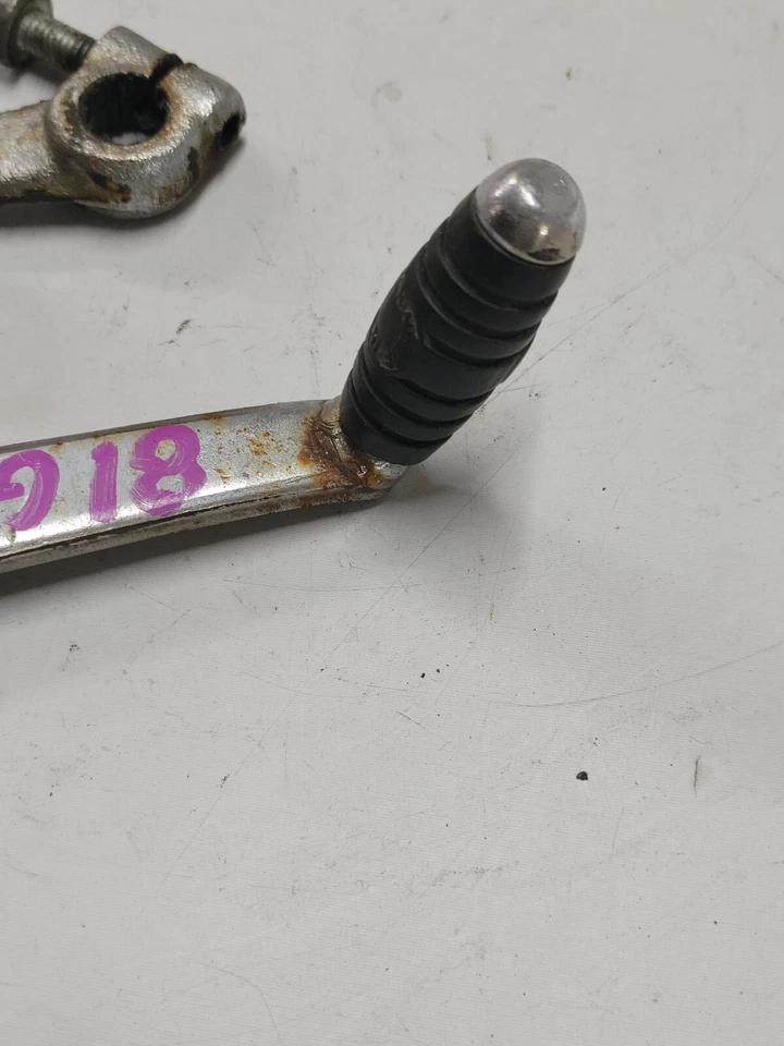 Педаль переключения передач 1981 Suzuki GS550L - Изображение 4 из 4