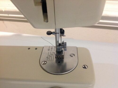 生活家電 その他 Janome New Home Sewing machine 640