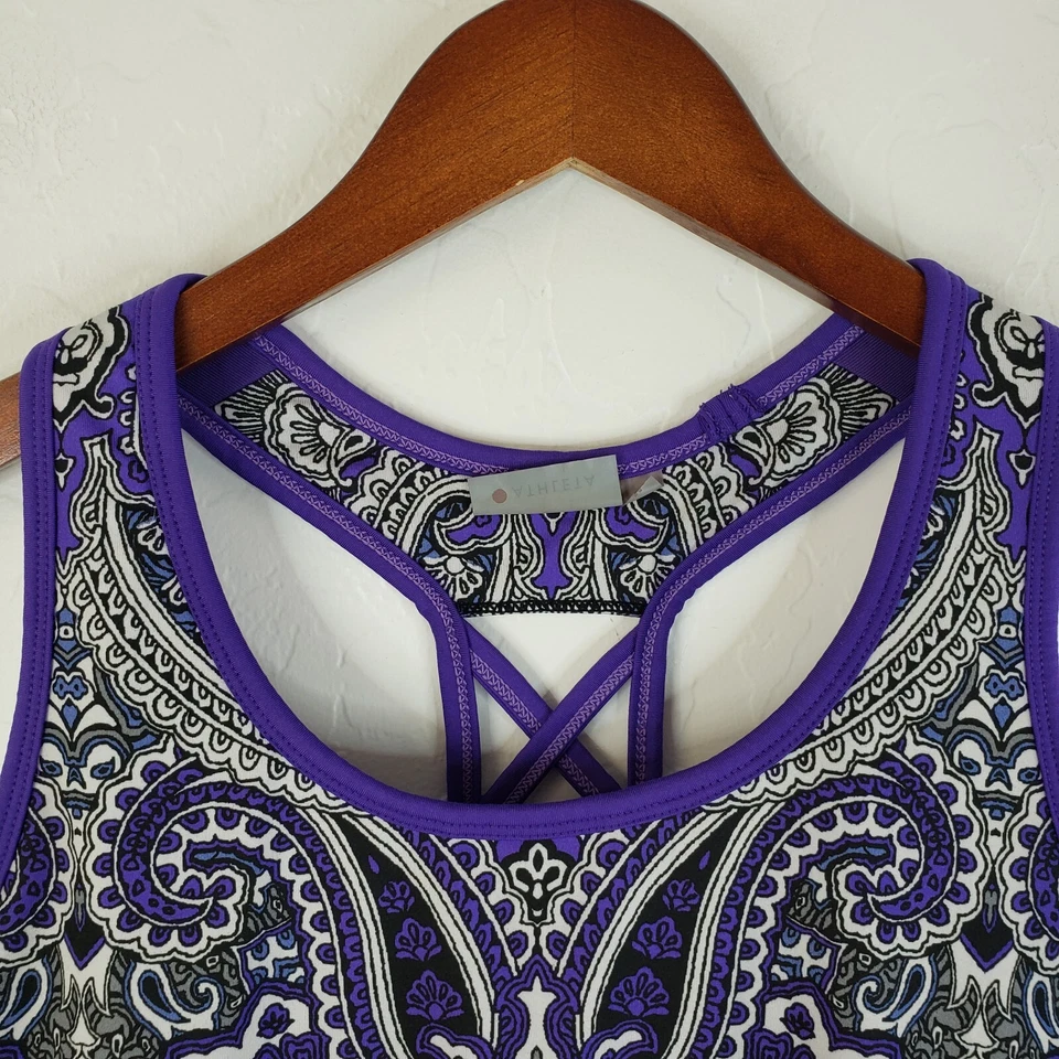 Top de entrenamiento Athleta para mujer mediano púrpura cachemir espalda deportiva sujetador incorporado Foto 2 de 4