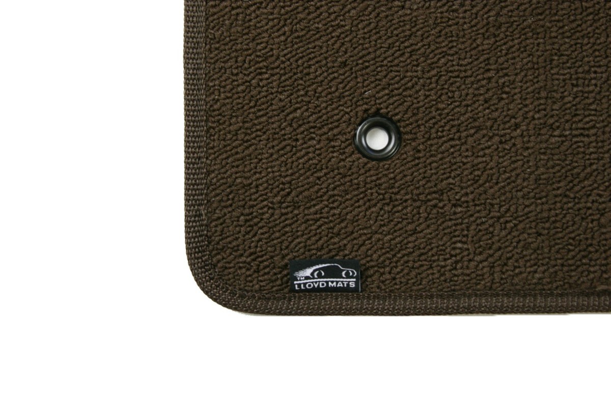 Lloyd Mats Classic Loop 2nd Row Floor Mat For 2007-2010 Cadillac Escalade Base – Ebony With Silver Logo