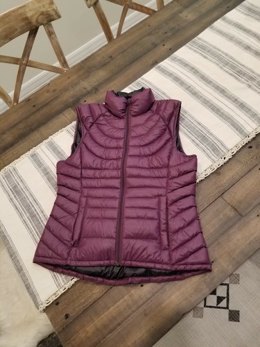 Bernardo Packable Goose Down Vest 