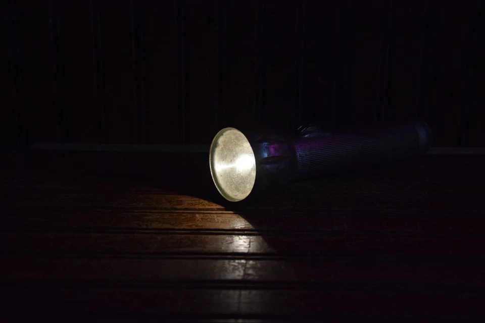 HERRAMIENTA DE MANO LIGHTMASTER STREAMLIGHT LINTERNA PROBADA FUNCIONA UTILIZA BATERÍA DE CELDA 3D Foto 3 de 4