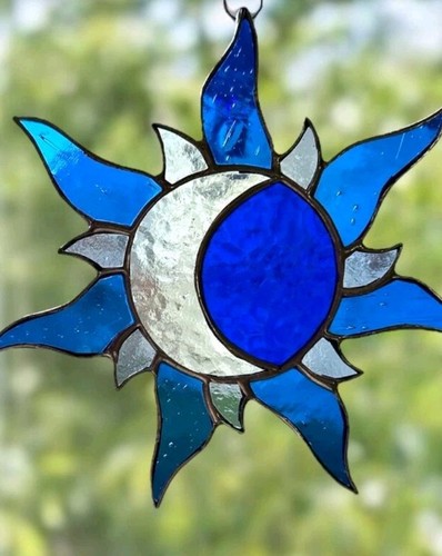 Handmade LUNA CYCLE BLUE MOON SUN Vibrant Stained Glass WALL HANGING SUNCATCHER - Bild 1 von 24