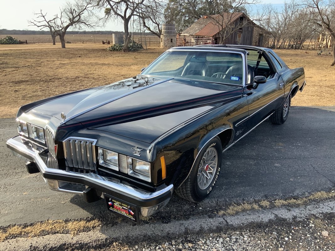 1977 Pontiac Grand Prix for sale in Fredericksburg Texas