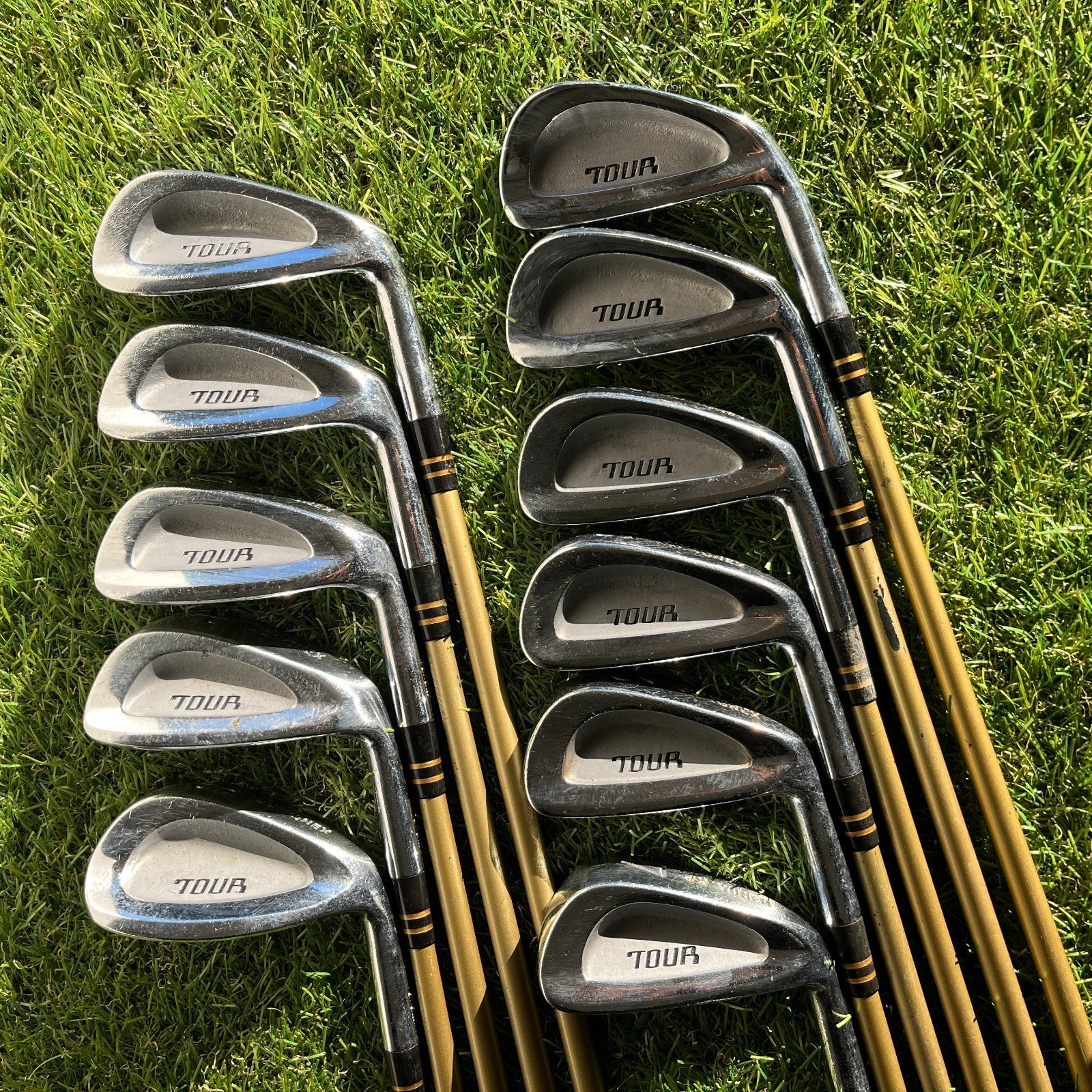 Yonex Tour Iron Iron Set 2-10-Pw Sw Graphite Stiff Flex Forg