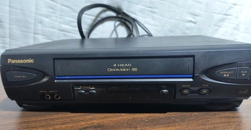 Panasonic Videorecorder Modell PV-V4022 getestet funktioniert 4 Kopf Omnivision Blue Line