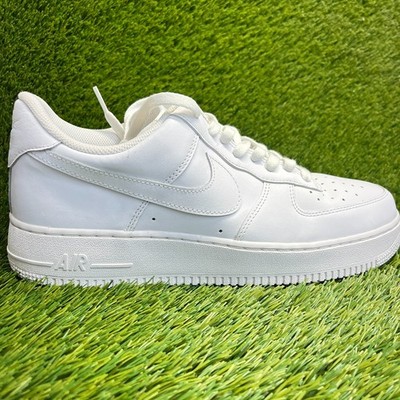 Nike Air Force 1 '07 Low Mens Size 12 White Athletic Lifestyle Shoes Sneakers