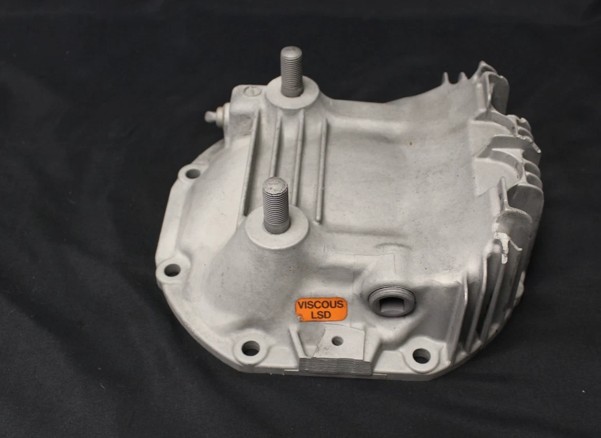 90 - 96 Nissan Skyline 300zx r200 Finned Differential Cover Z32