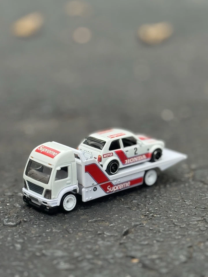 Hotwheels / Supreme Honda Team Transport Custom - Free Protector Case / Sticker - Image 2 of 4