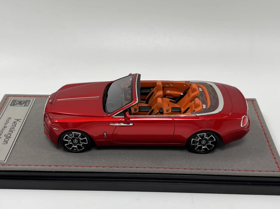 Красная резиновая модель автомобиля Kensington 1:43 Rolls-Royce Dawn Shadow - Изображение 4 из 4