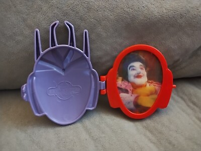 Vintage BeetleBorgs Beetle 1996 Saban's Metallix Toy Lenticular Flabber Compact