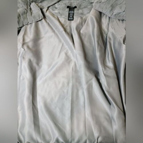 Studio 1886 Women's Faux Fur Coat Size 3X - Picture 4 of 5