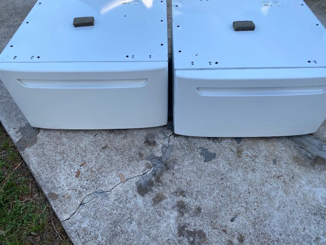 frigidaire washer dryer pedestals eBay