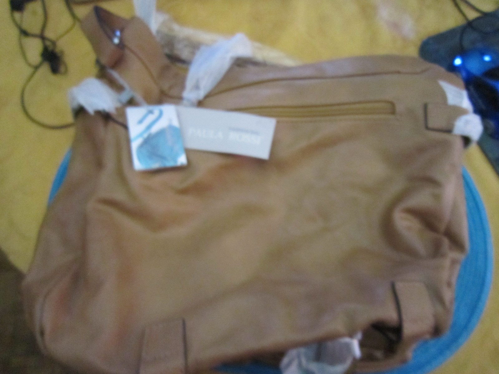 BOLSO FASHION BAG PAULA ROSSI MODELO CAMEL NUEVO A ESTRENAR ORIGINAL |