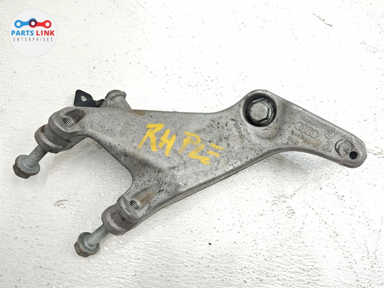 Bentley Bentayga Speed 2017-2020 Front Right Support bracket