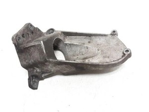 VOLVO V40 Estate VW Getriebehalter 31370633 2.00 Diesel 100kw 2016 20534739