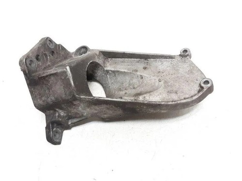 VOLVO V40 Estate VW Getriebehalter 31370633 2.00 Diesel 100kw 2016 20534739