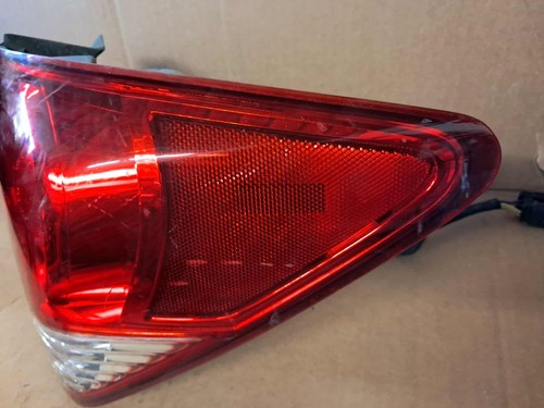 2011 - 2015 CHEVY CRUZE OUTER PASSENGER TAIL BRAKE LIGHT RH OUTER OEM 94540777 - Bild 3 von 4
