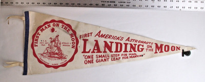 NASA APOLLO FIRST MAN ON THE MOON WOOL FELT PENNANT 1969