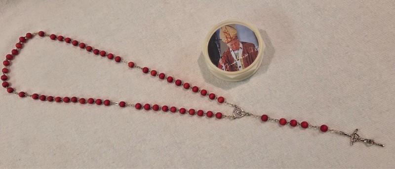 Rose Scented Rosary w/Wood Carved Beads - Pope John Paul II Case Made in Italy