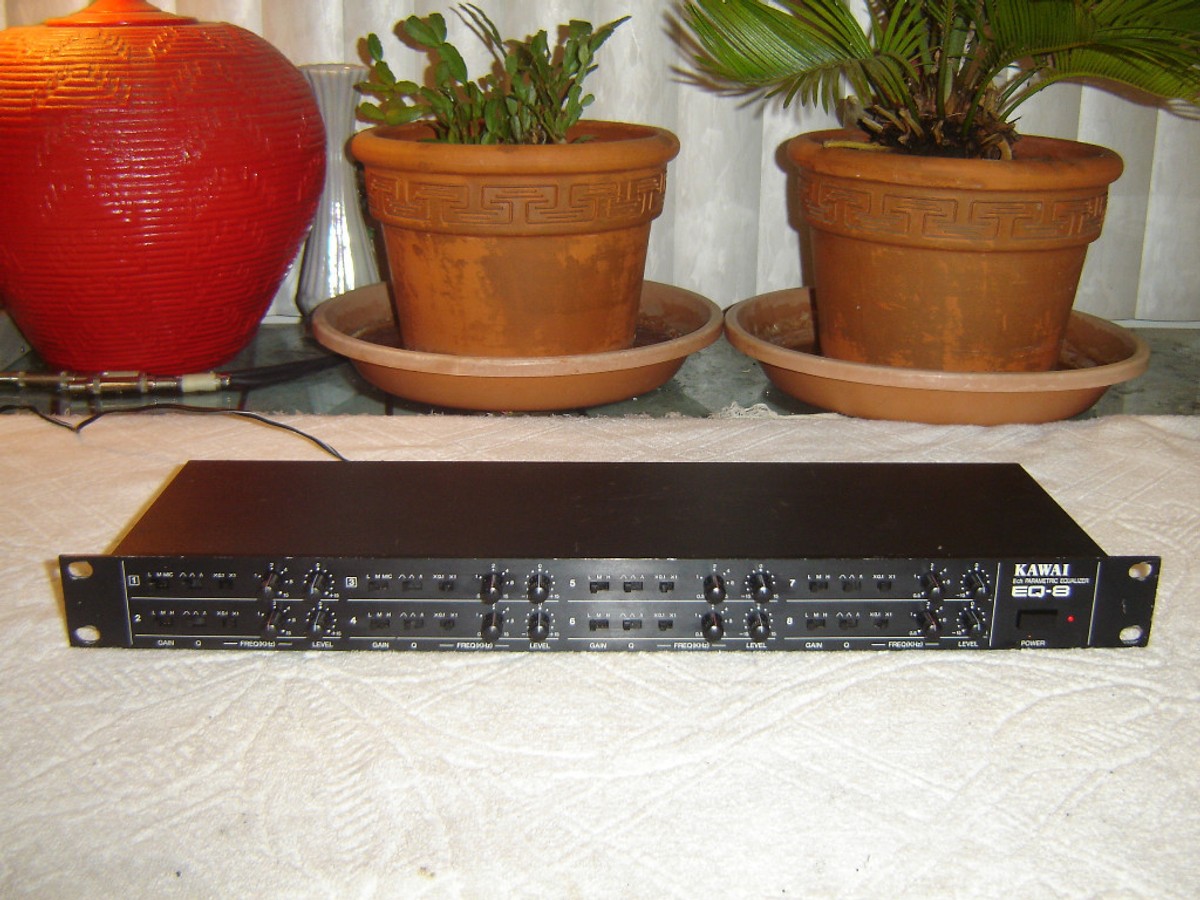 パラメトリックイコライザー 8ch KAWAI EQ-8 1Uラック Kawai EQ-8, 8 Channel Parametric Equalizer, Eq, Vintage Rack