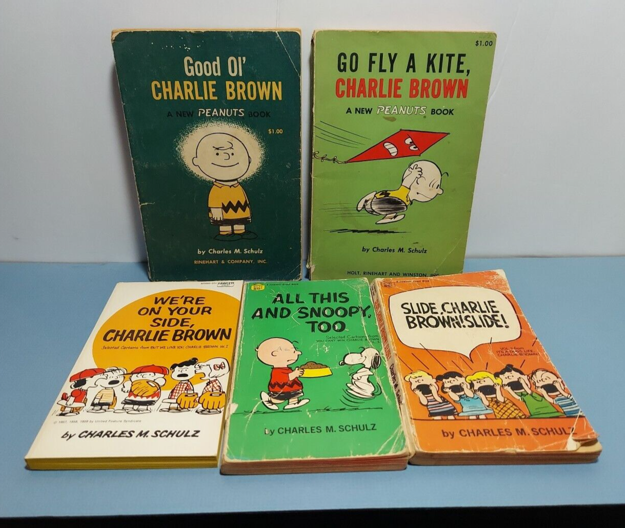 5 VTG Charlie Brown Paperback Books Charles Schulz 2 Holt, Rinehart