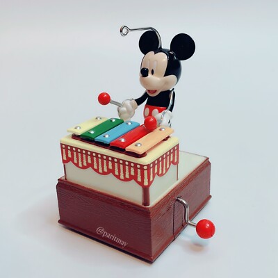 Hallmark Disney Mickey Mouse Mickey the Musician Musical Ornament