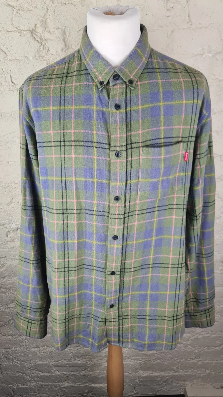 Chemise homme à carreaux SUPREME taille : grande TRES BON ÉTAT