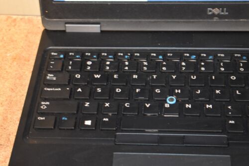Dell Latitude 5590 Quad Core i5-8250U 1.6 GHz 8GB RAM 128GB SSD Windows 10 Pro - Picture 4 of 21