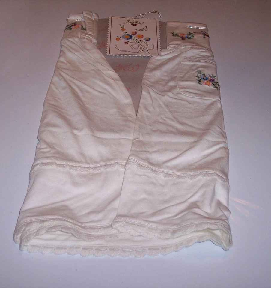 Sweetees Super Soft Cotton Blend White skirt Floral Embroidery Knit Trim - Small - Image 2 of 4