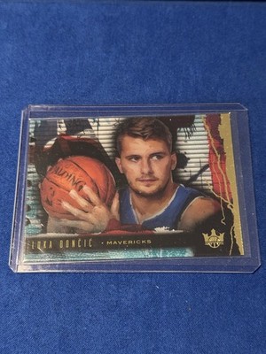 2018-19 Panini Court Kings Acetate Luka Doncic RC Rookie