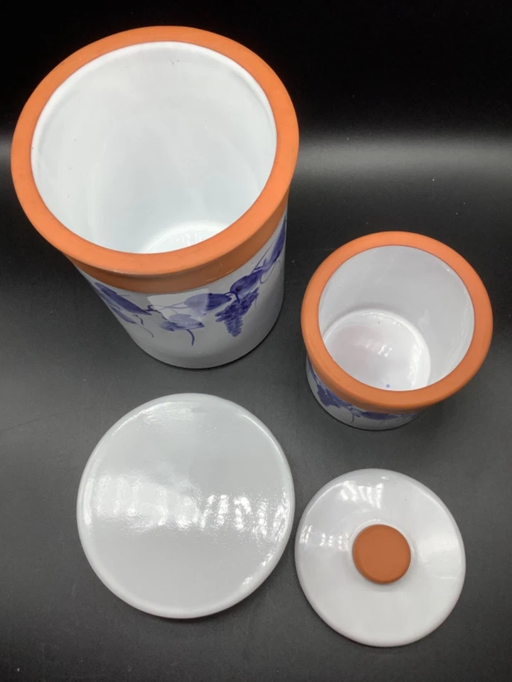 "Botes de terracota, esmalte blanco/azul, Portugal, firmados, juego de 2, 6"" y 4""" Foto 3 de 4