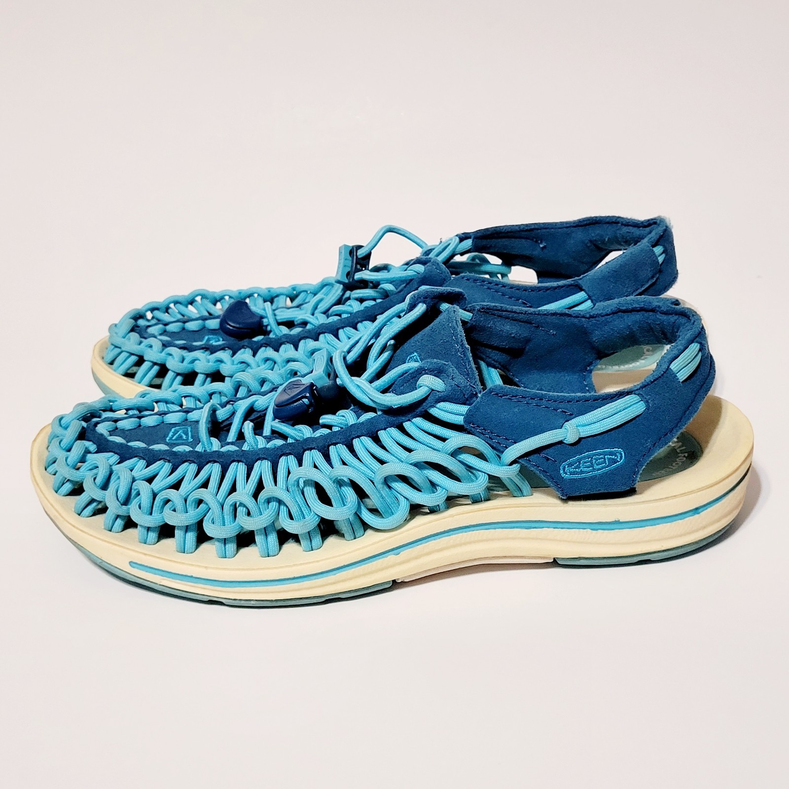 Keen Uneek 1013091 Paracord sandali da trekking elastici blu scarpe da acqua Wms 7US 37 5