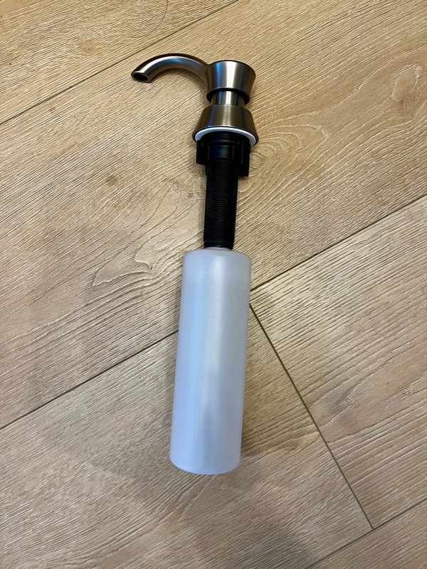 DELTA FAUCET SOAP / LOTION DISPENSER IN STAINLESSMODEL#: RP50781SS • NEW