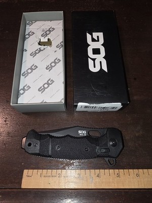 SOG Seal XR CPM S35VN Pocketknife Black G10 Drop Point Plain XR Lock Clip
