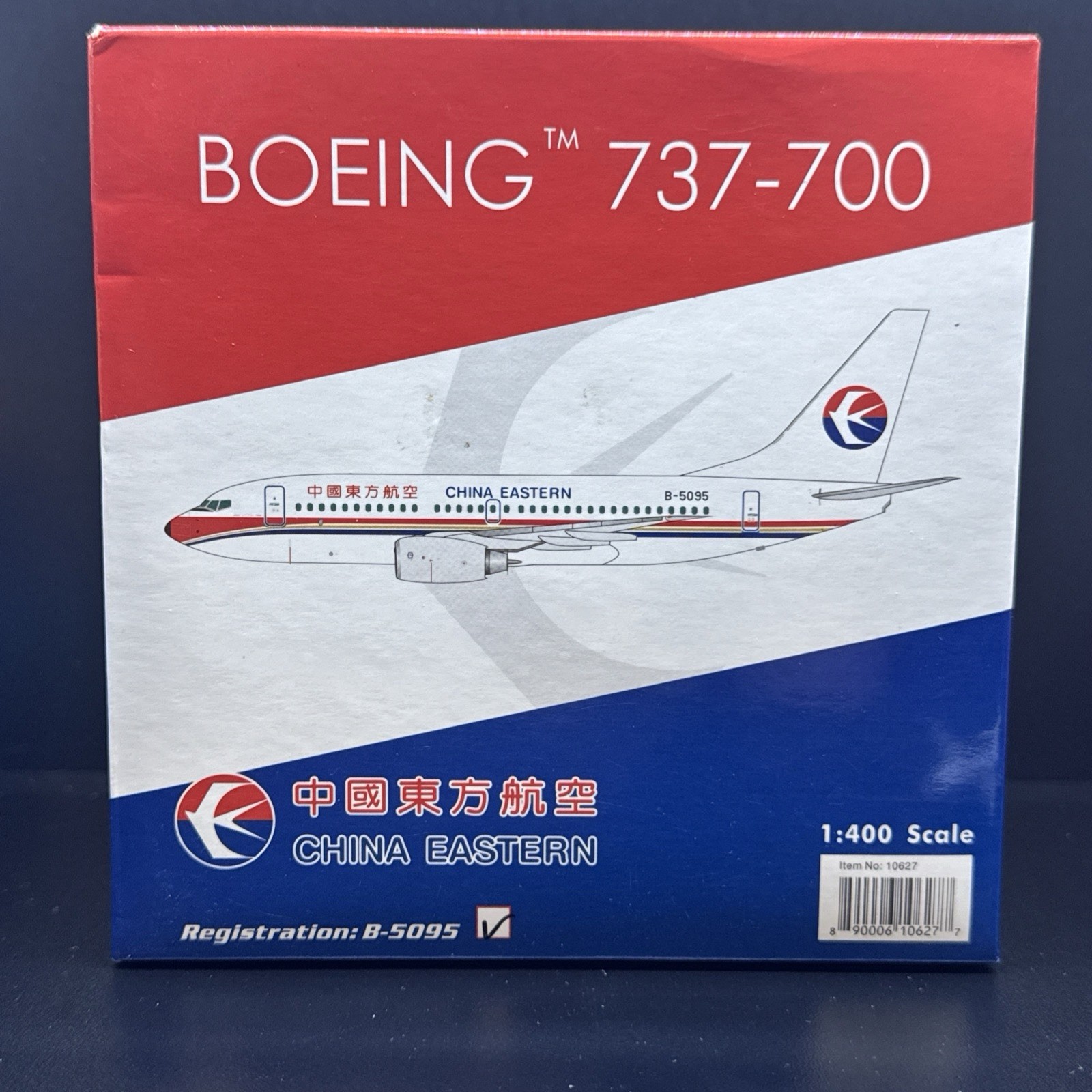 Phoenix Models China Eastern Airlines Boeing 737-800 1:400 B-5376 PH4CES722